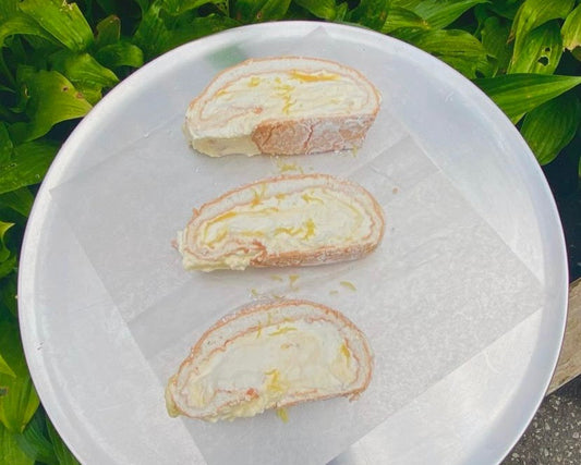 Lemon Pavlova (Half Dozen)